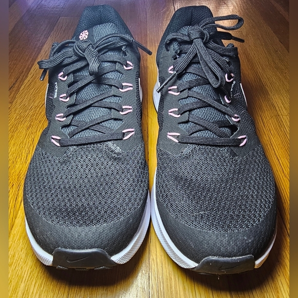 Nike Run Swift 3 Flywire Black & Pink Running Sneakers Women's Size 8 - Picture 1 of 8